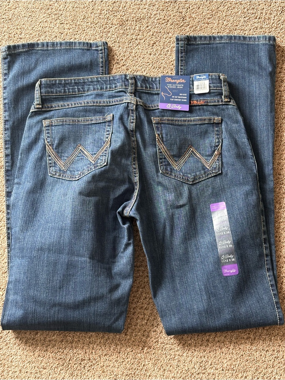 Wrangler Women's Dark Blue Bootcut Jeans with Embroidered Back Pockets